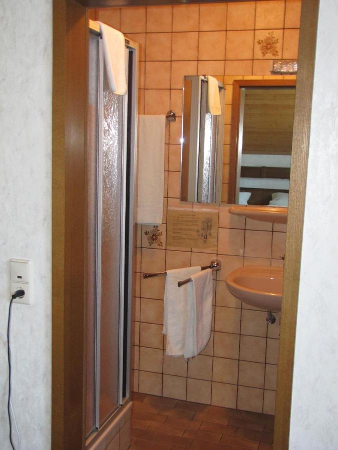 Gaestehaus Rehwinkel Allenbach Kamer foto