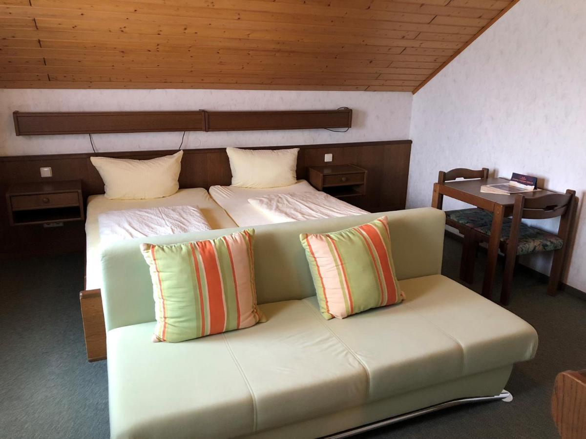 Gaestehaus Rehwinkel Allenbach Buitenkant foto