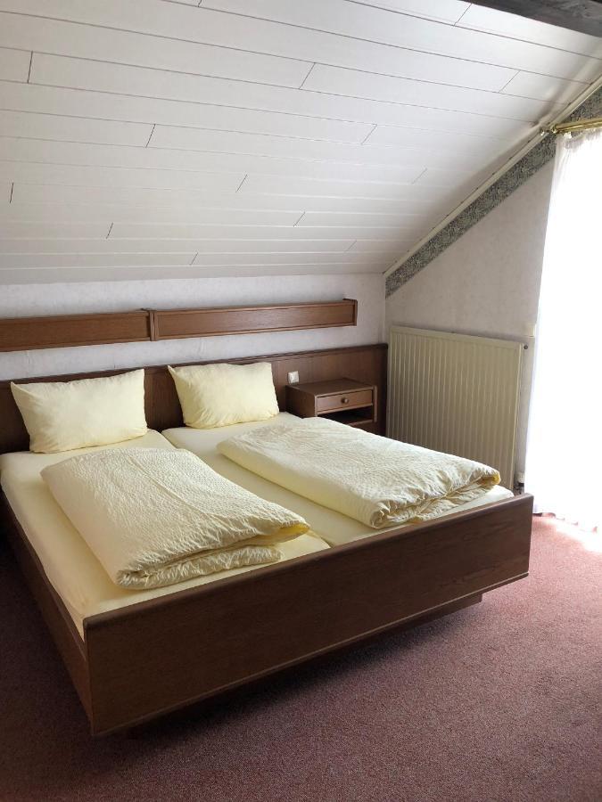 Gaestehaus Rehwinkel Allenbach Buitenkant foto